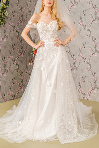 5744-33_IVORY_4697470